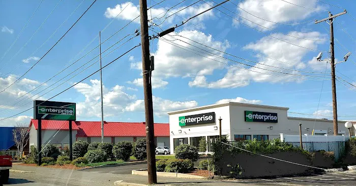 Enterprise Rent-A-Car Picture 4