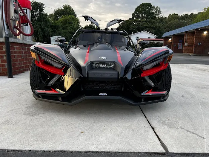 Tar Heel Slingshot Rentals Picture 8