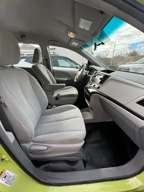 MFT Wheelchair Transportation Services LLC Picture 6