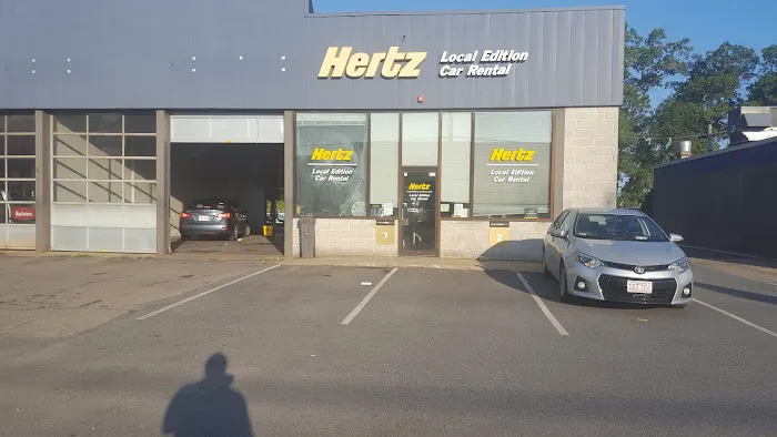 Hertz Car Rental - Peabody - Andover Street Picture 7