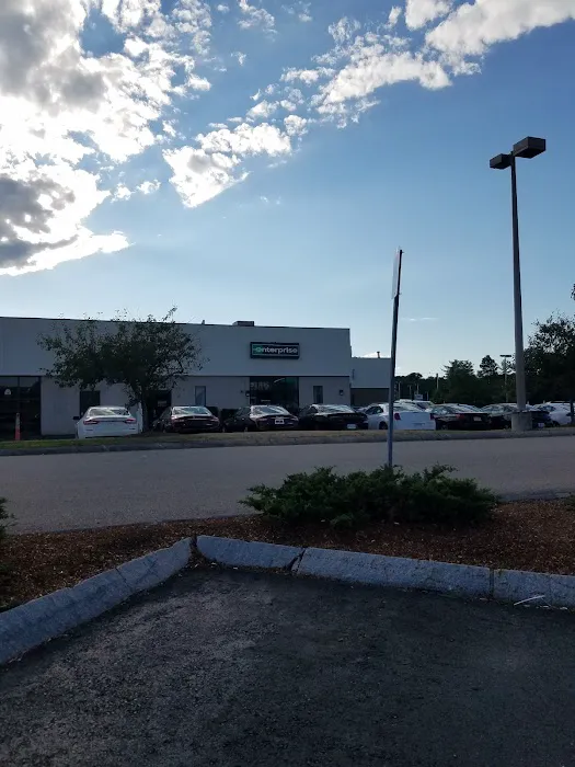 Enterprise Rent-A-Car Picture 3