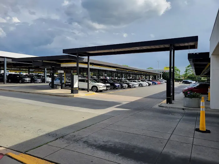 Hertz Car Rental - Raleigh - Raleigh-durham International Airport (RDU) Picture 10