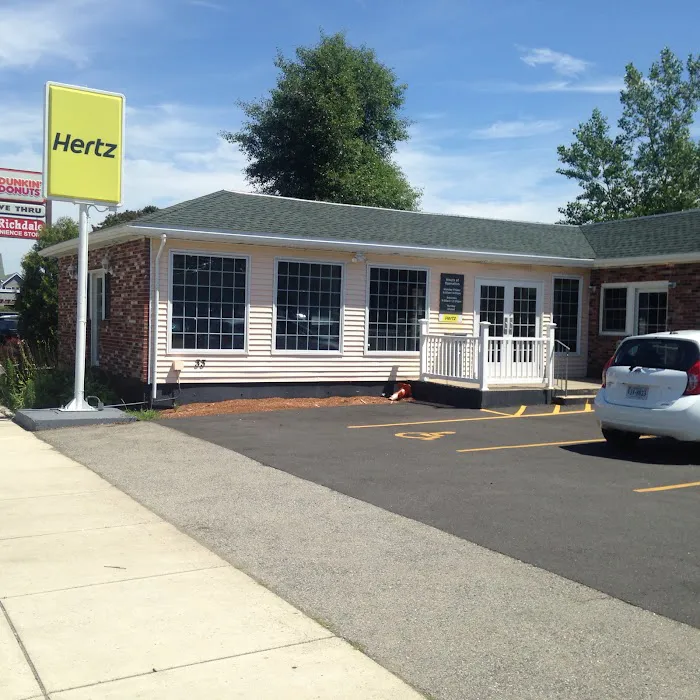 Hertz Car Rental - Salem - Bridge Street Picture 10