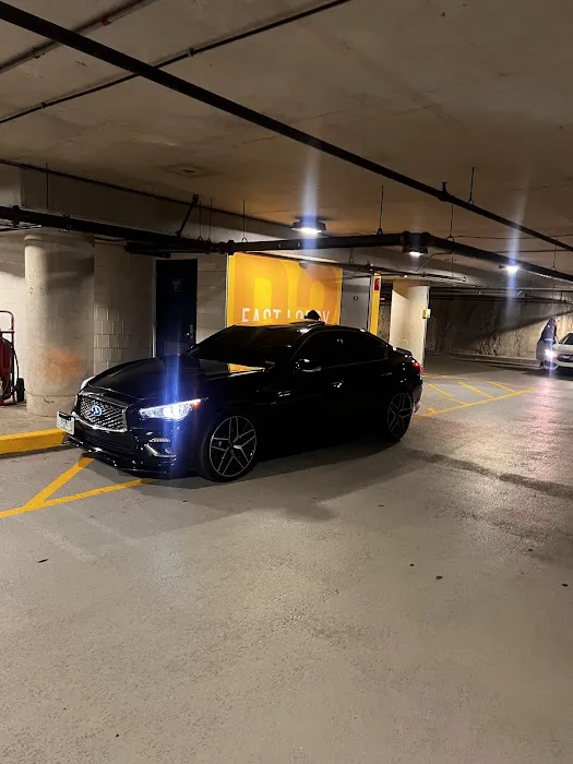 Ride To The Max Car Rental, LLC Picture 4