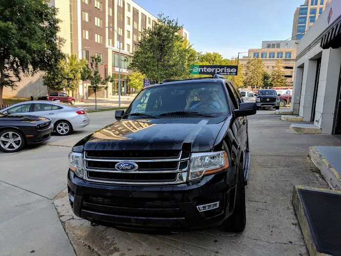 Enterprise Rent-A-Car Picture 4