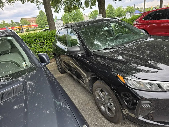 Enterprise Rent-A-Car Picture 8
