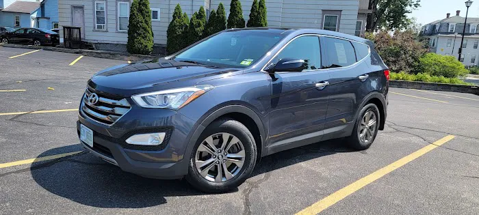 Easydrive Rent-A-Car llc Picture 10