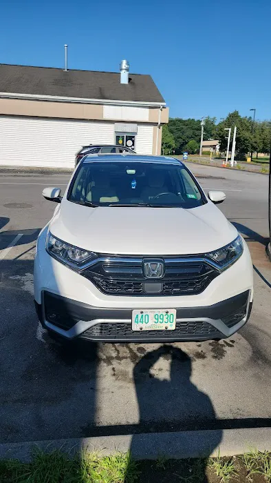 Easydrive Rent-A-Car llc Picture 1