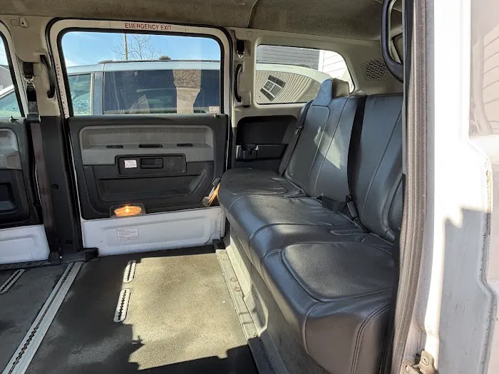 Loving Arms Medical Transport LLC Picture 8