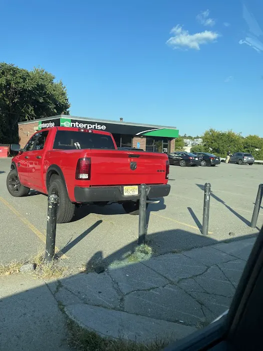 Enterprise Rent-A-Car Picture 1