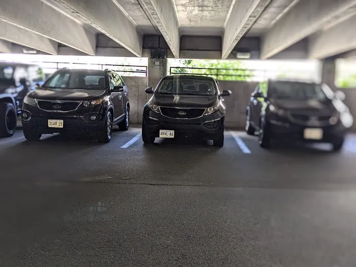 Turo Community Car Rental Public Parking bRiAn Lot Picture 4