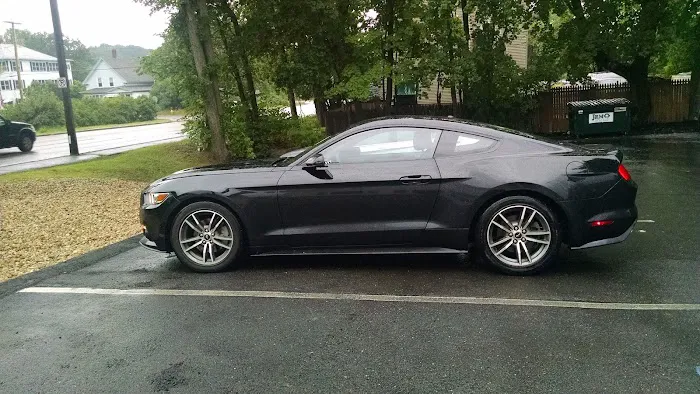 Enterprise Rent-A-Car Picture 6