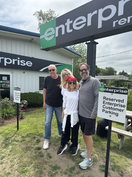 Enterprise Rent-A-Car Picture 3