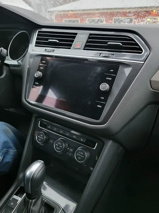 Enterprise Rent-A-Car Picture 6