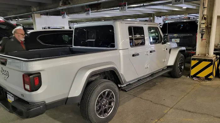 Budget Car Rental Picture 8