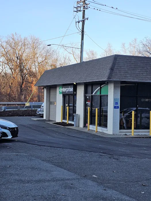 Enterprise Rent-A-Car Picture 6