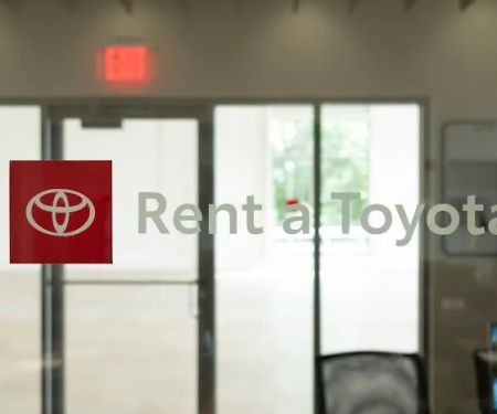 McGee Toyota of Claremont - Rent a Toyota