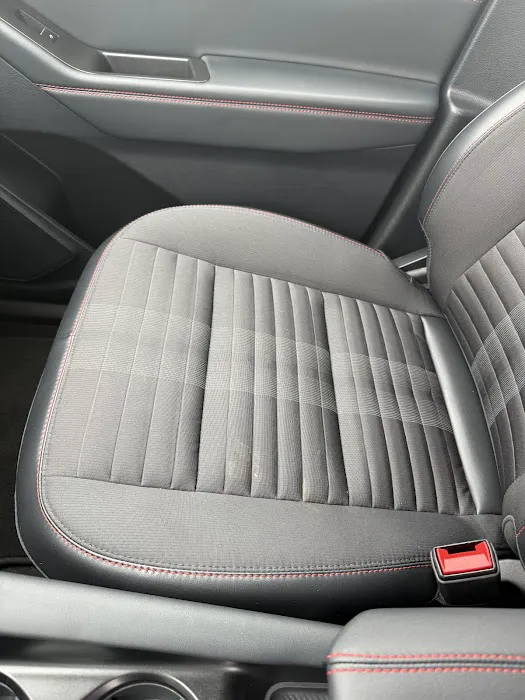 Budget Car Rental Picture 2