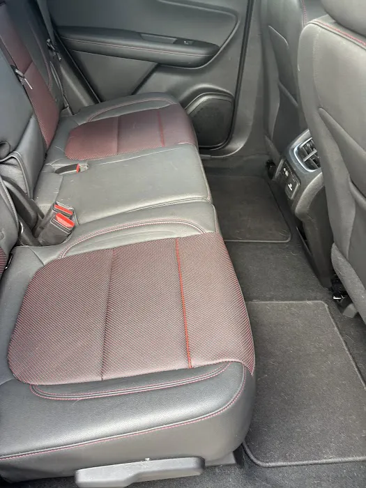 Avis Car Rental Picture 6