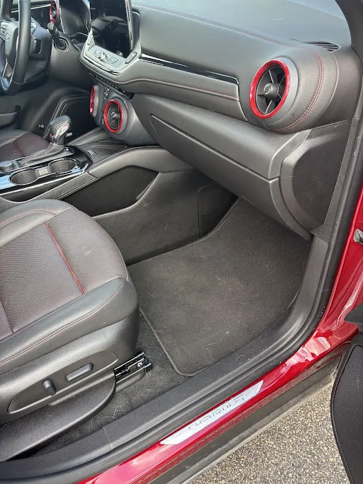 Avis Car Rental Picture 1