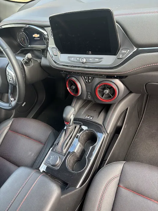 Avis Car Rental Picture 8