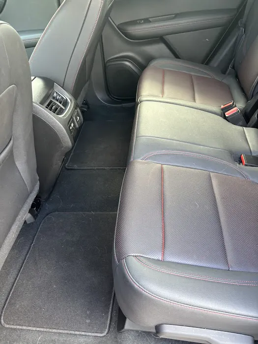 Avis Car Rental Picture 7