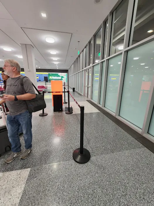 Sixt Rent A Car Terminal 2 Picture 2