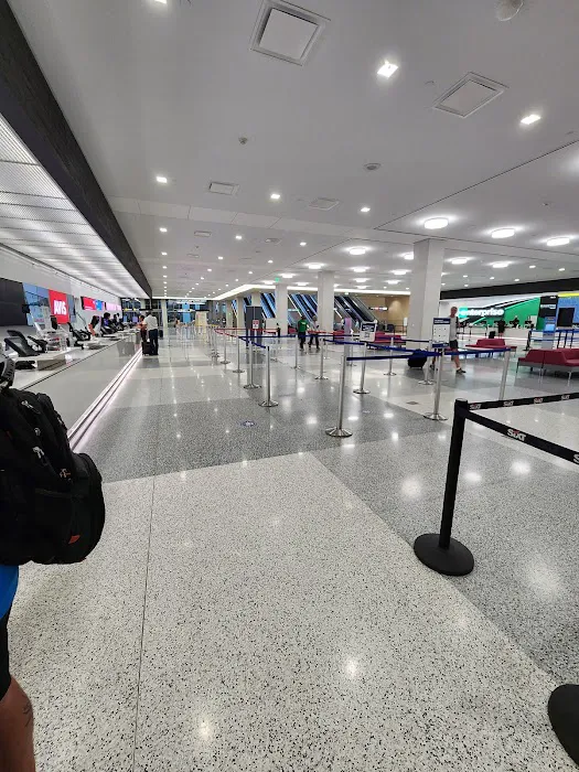 Sixt Rent A Car Terminal 2 Picture 7