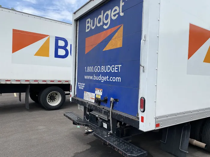 Budget Car Rental Picture 2
