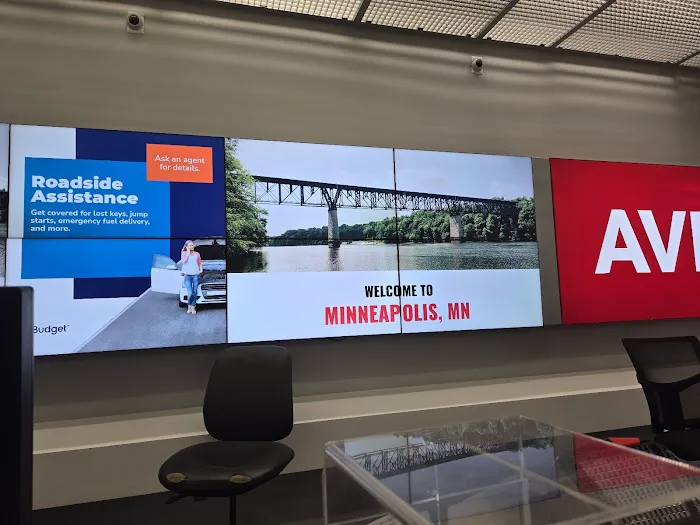 Terminal 1 Car Rentals Picture 6