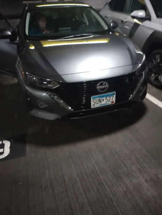 Hertz Car Rental - Saint Paul - Minneapolis-saint Paul International Airport (MSP) Picture 7