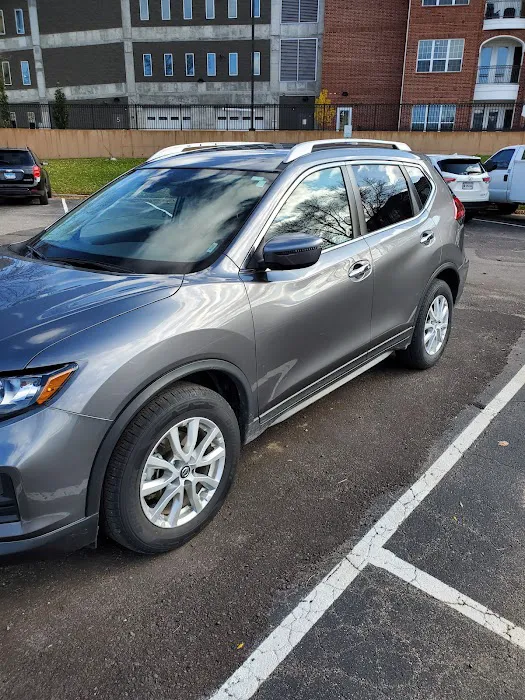 Avis Car Rental Picture 4