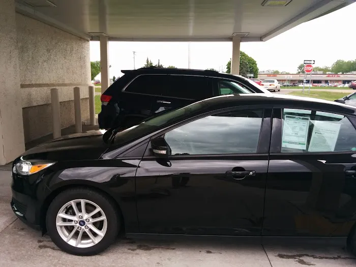 Enterprise Rent-A-Car Picture 9
