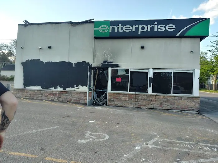 Enterprise Rent-A-Car Picture 8