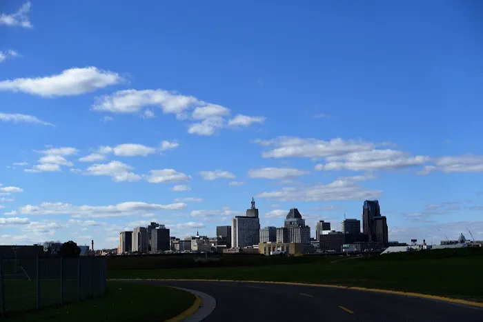 Hertz Car Rental - Saint Paul - E Kellogg Boulevard Picture 4