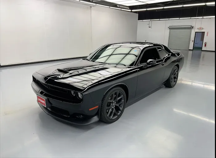 Top Tier premium car rental Picture 10