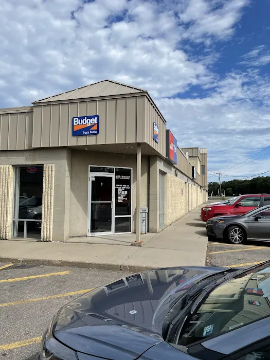 Avis Car Rental Picture 2