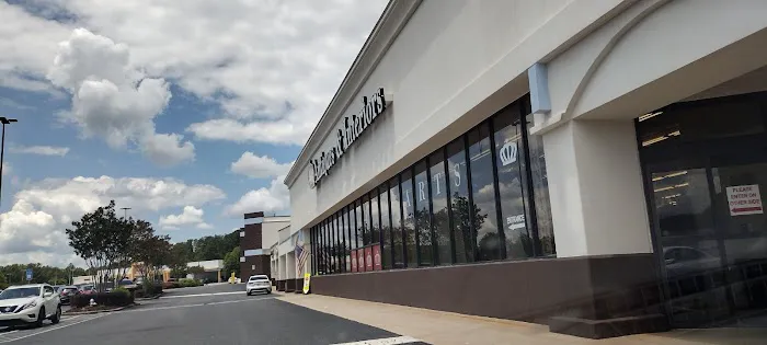 Hertz Car Rental - Buford - Buford Drive Picture 3
