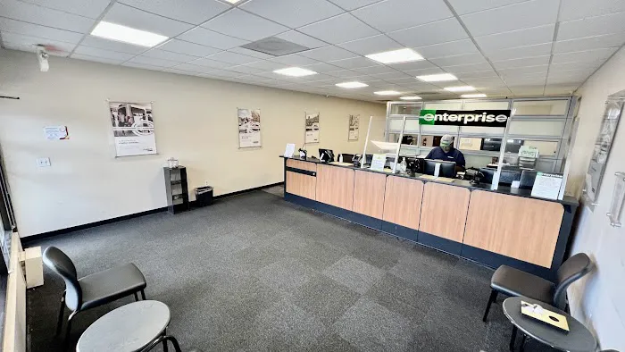 Enterprise Rent-A-Car Picture 4