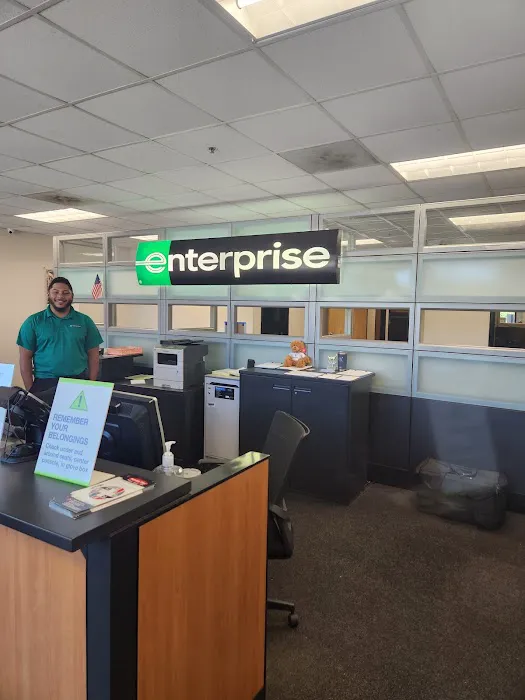 Enterprise Rent-A-Car Picture 3