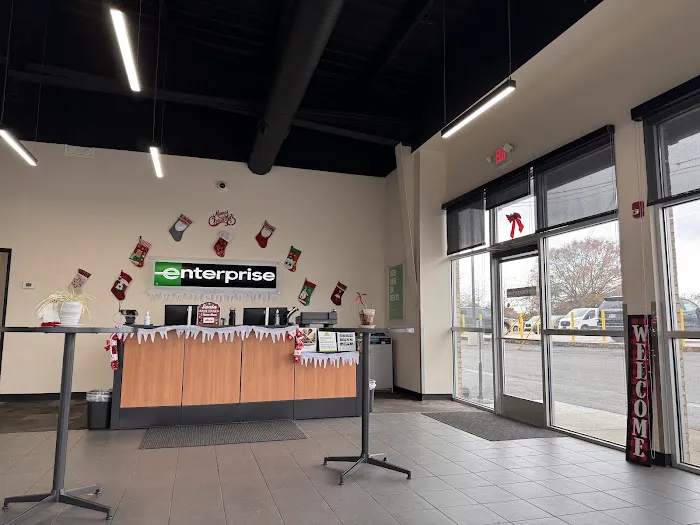 Enterprise Rent-A-Car Picture 3