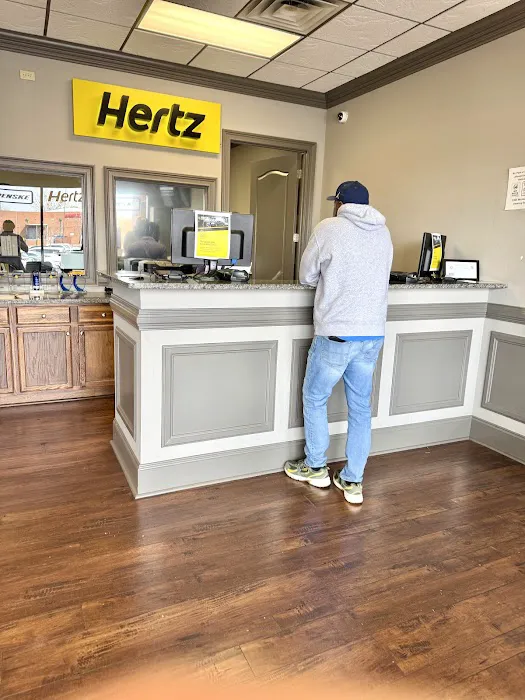 Hertz Car Rental - Lawrenceville - Riverside Parkway Picture 3