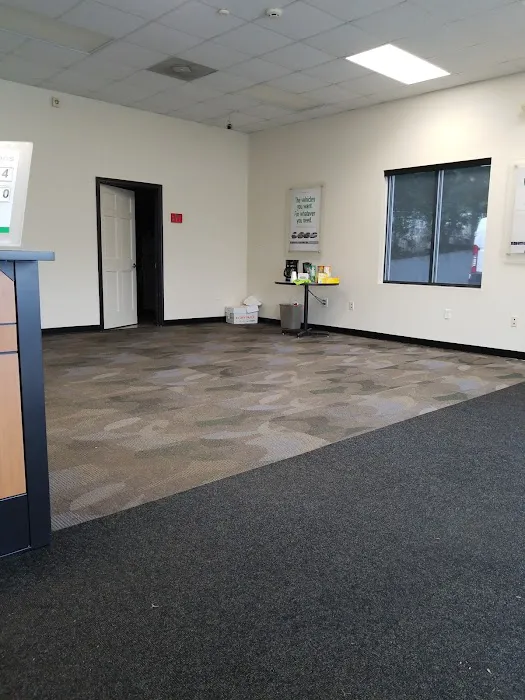 Enterprise Rent-A-Car Picture 8