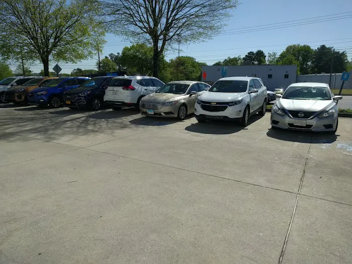 Hertz Car Rental - Roswell - Alpharetta Highway Picture 6