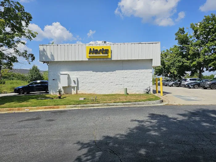 Hertz Car Rental - Roswell - Alpharetta Highway Picture 3