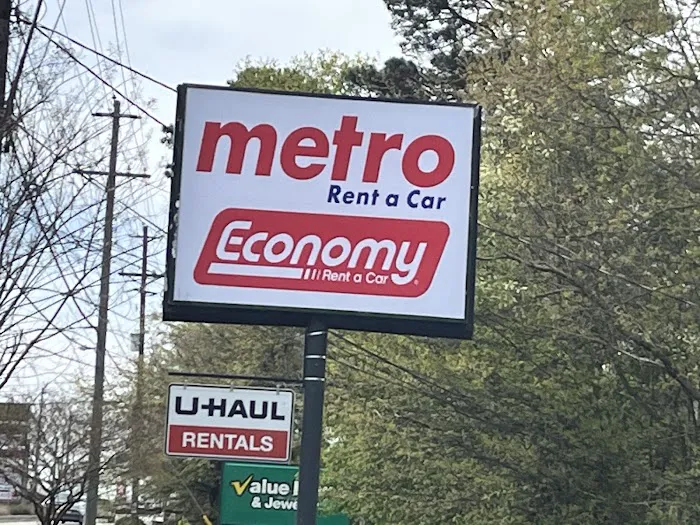 Metro Economy Rent a Car Picture 4