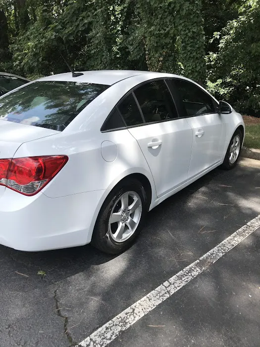 HS Cash Car Rental Picture 3