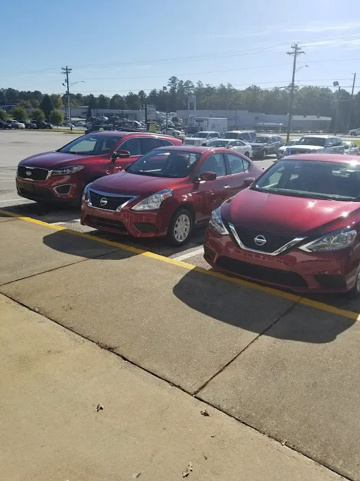 Hertz Car Rental - Snellville - Stone Mountain Highway 78 Picture 3
