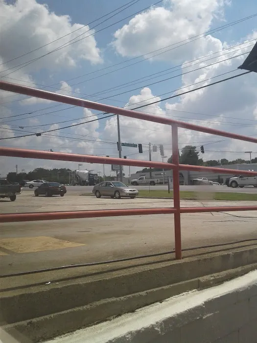 Enterprise Rent-A-Car Picture 9