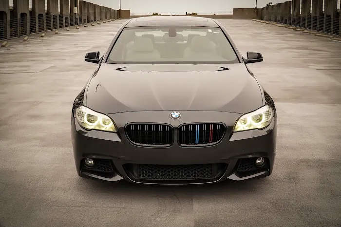 AIR AUTOS Car Rental Picture 3